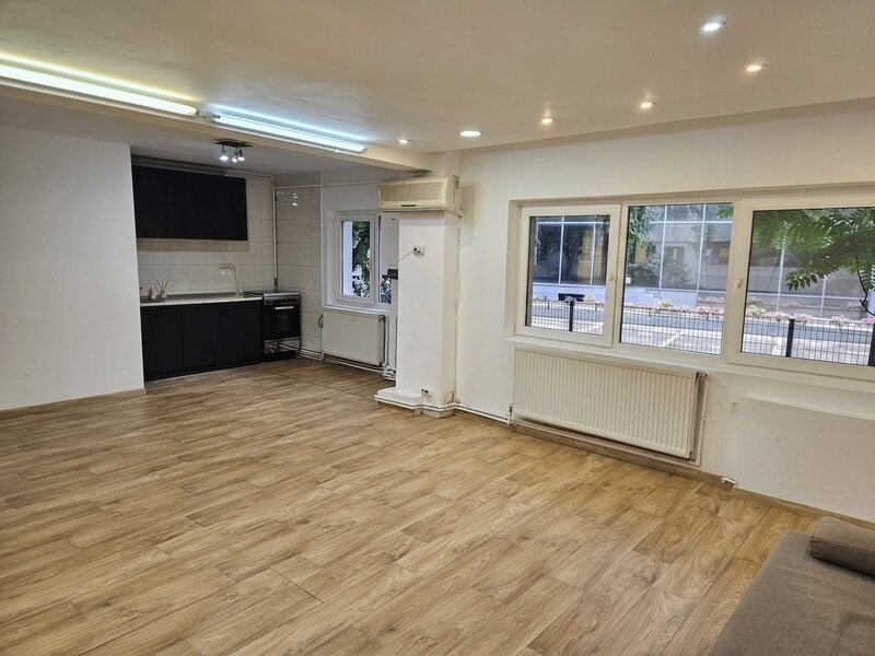 Mall Vitan, apartament 2 camere, parter,